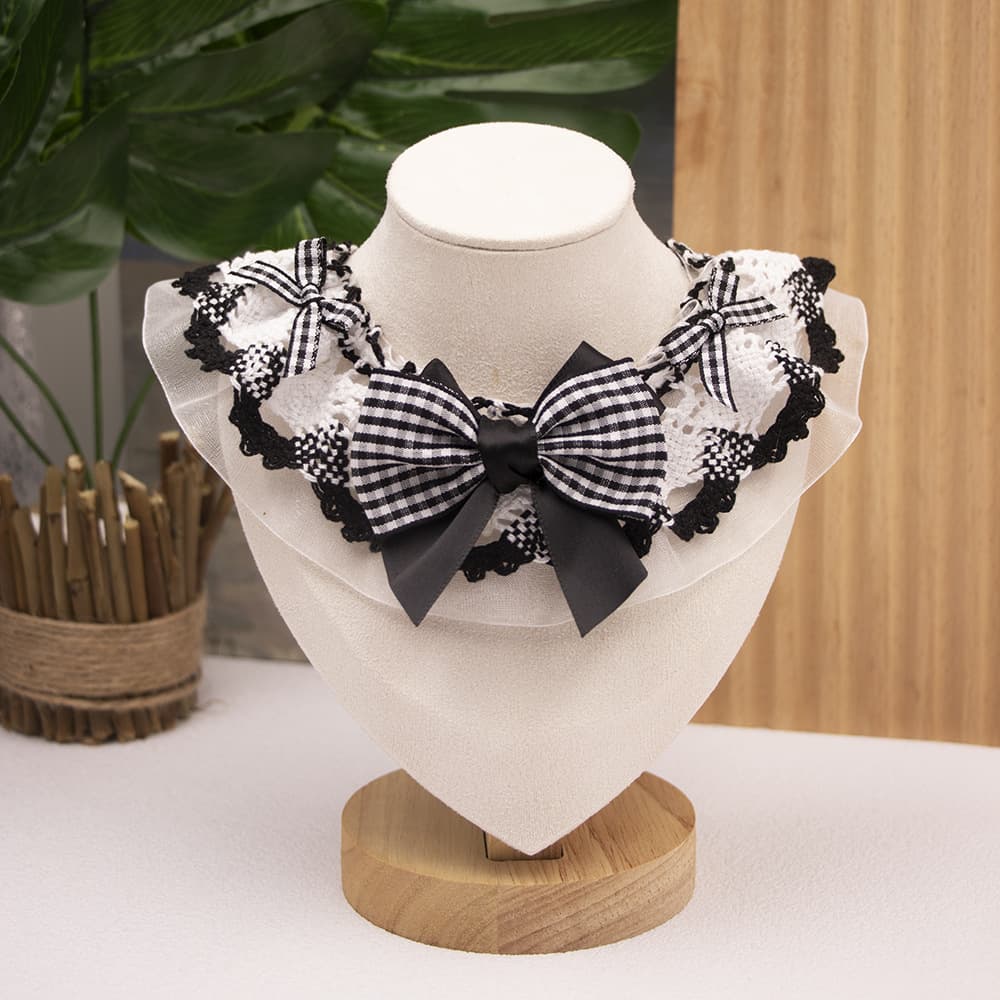 Big Bow Lace Scarf — Black, M