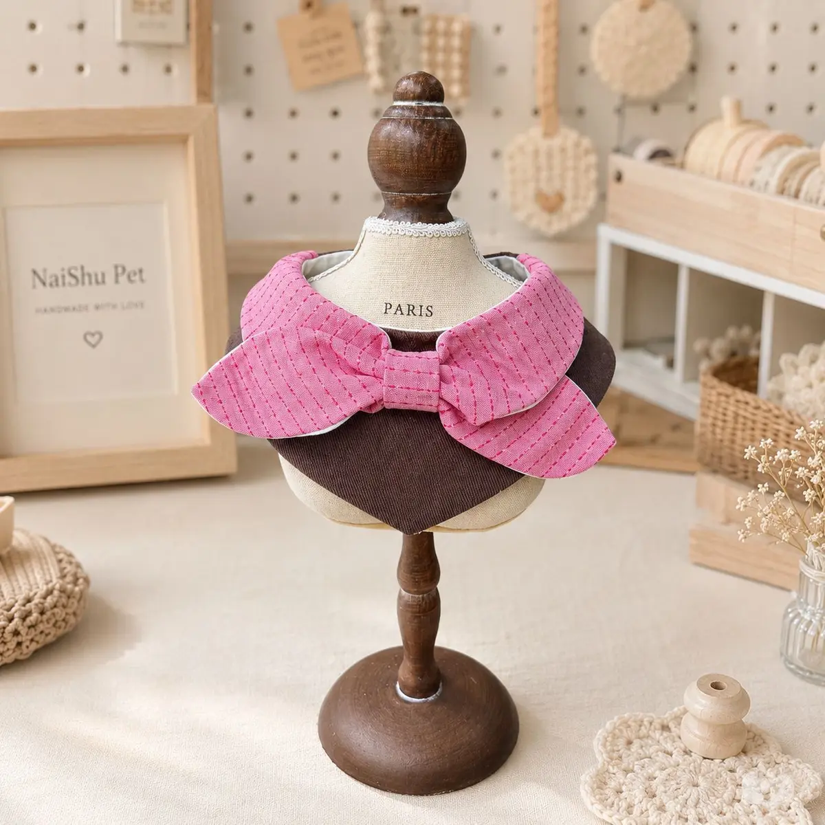 Big Bow Bib, Brown